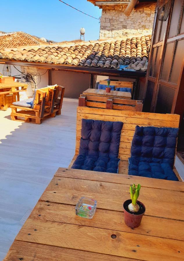 Gorica'S Bridge Hotel เบราท ภายนอก รูปภาพ
