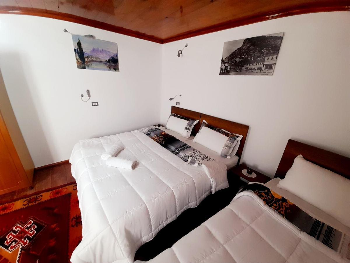 Gorica'S Bridge Hotel เบราท ภายนอก รูปภาพ